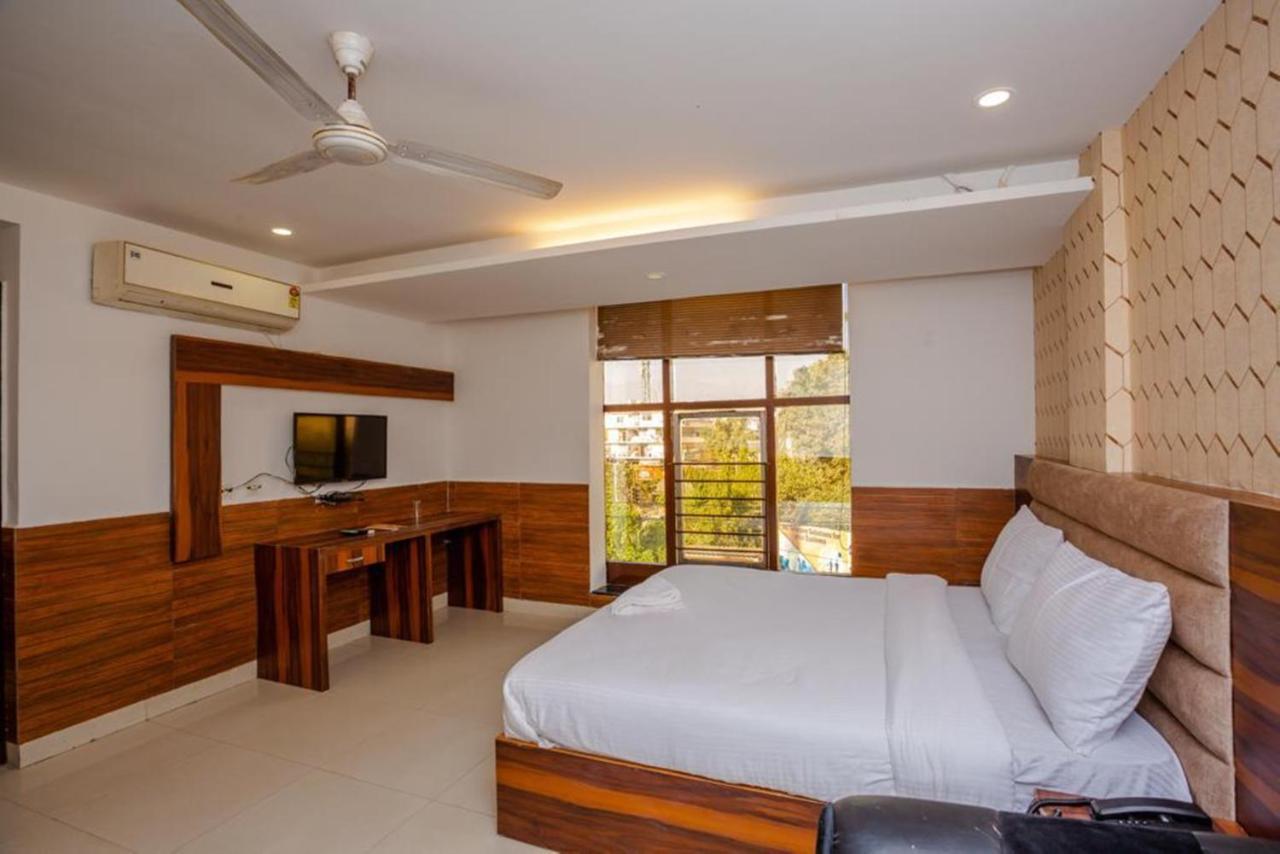 Hotel Doon Ντεχραντούν Εξωτερικό φωτογραφία
