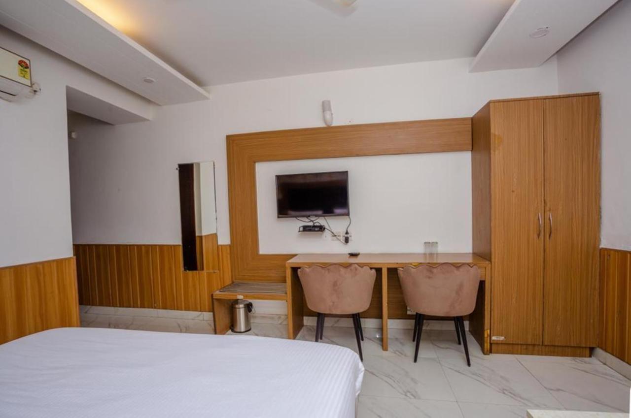 Hotel Doon Ντεχραντούν Εξωτερικό φωτογραφία